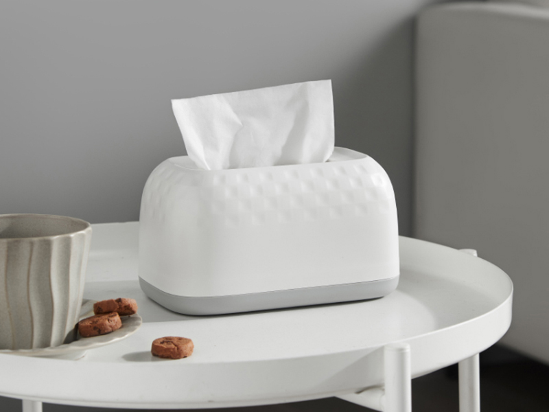 Checkered Tissue Box