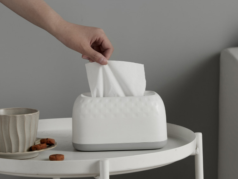 Checkered Tissue Box