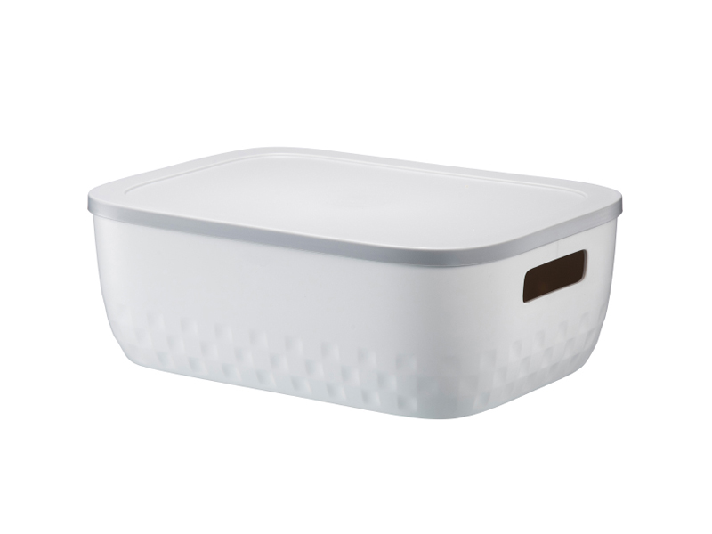 Checkered Pattern Storage Basket